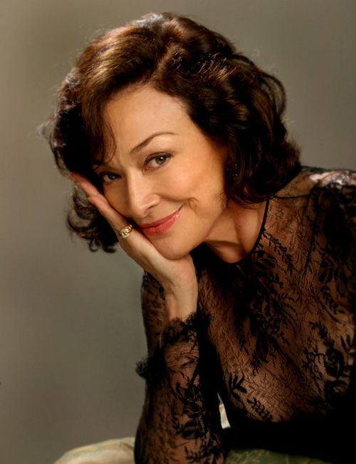 dixie carter – a ‘designing woman’ passes on – PopBytes